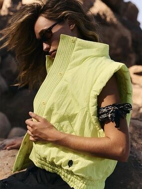 Free People Scrunch Time Puffer Vest❤️ in Highlighter NWOT